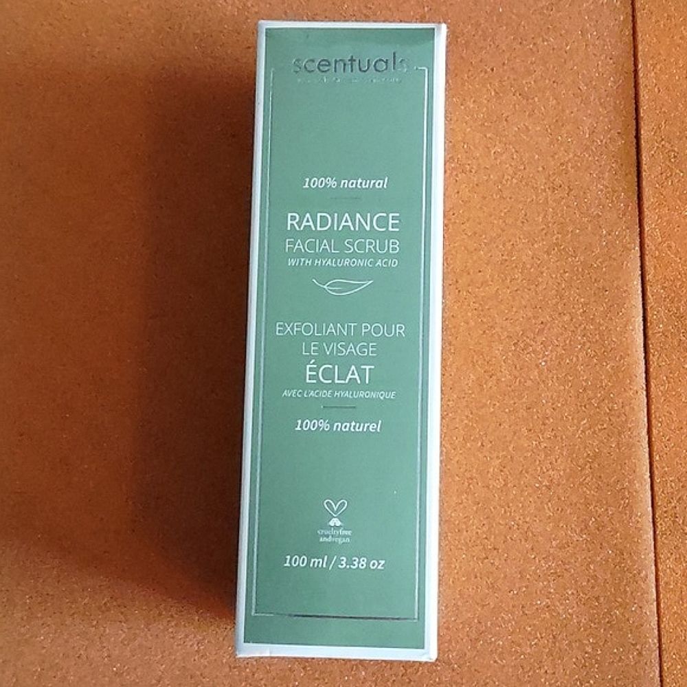 NEW SCENTUALS Radiance Facial Scrub